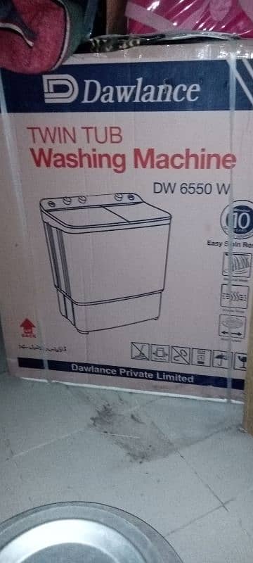 Dawlance Twin Tub Washing Machine 1