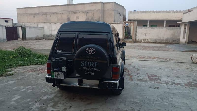 Nissan Patrol 1990 2