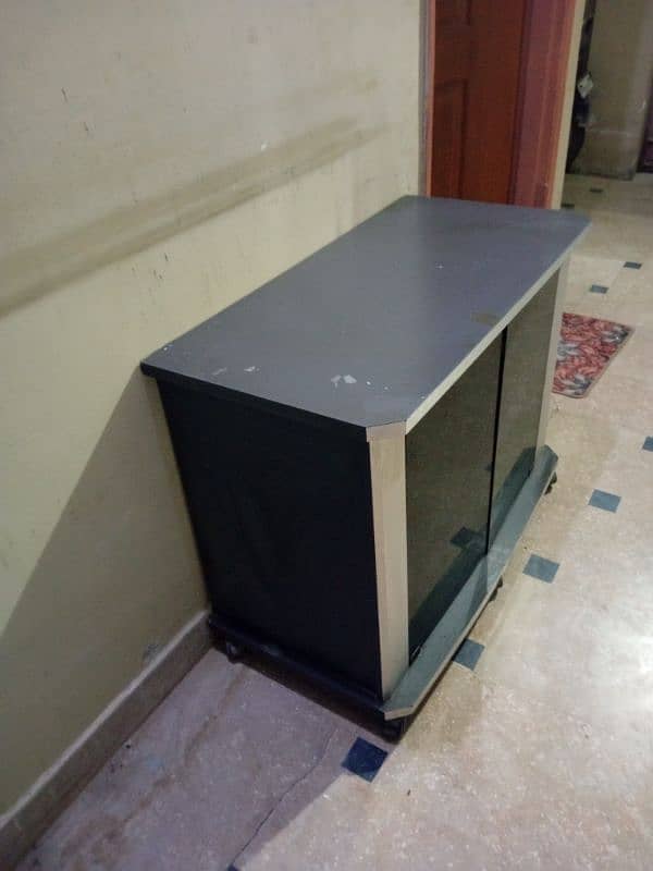 LCD trolley 2