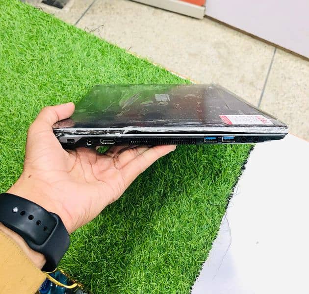 Stone Laptop i5 6gen 8gb ram 128 ssd 4