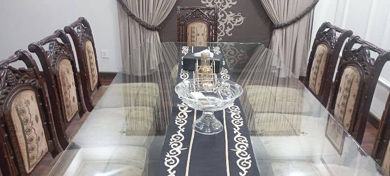 Dinning Table for Sale 0