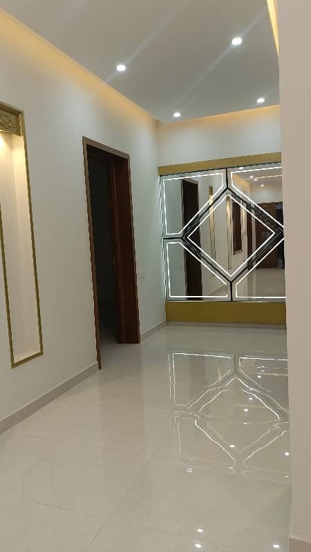 ONE KANAL BRAND NEW CONTRUCTED BEAUTIFUL HOUSE FOR SELL AT PRIME LOCATION OF DHA PHASE 2 ISLAMABAD 48