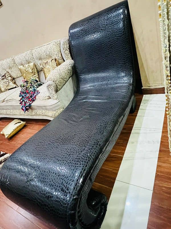 Dewan Big Black Huge Size 6ft Plus 2