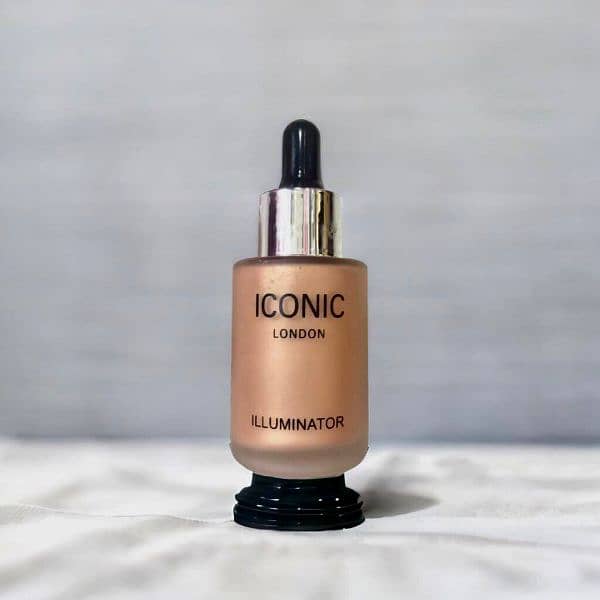 Iconic LONDON illuminator Liquid Highlighter 0