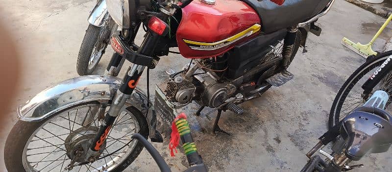 hero bike only copy ha 11 Modal pindi number 3