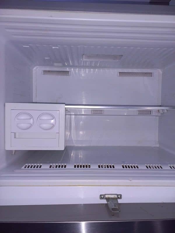 Dawalnce inverter fridge 3