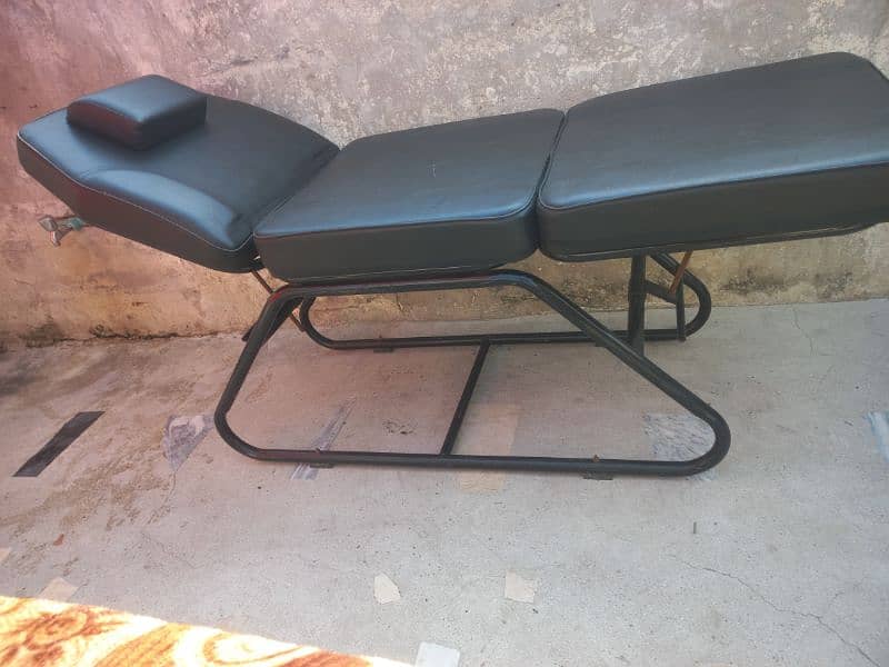 saloon Bed for sale 1