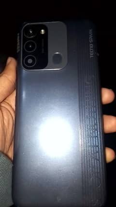 Tecno spark 8c