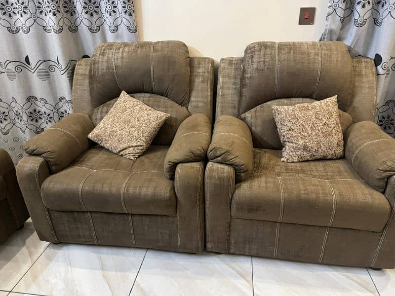 7 seater Sofa set  (Dark Brown colour ) For sale 2