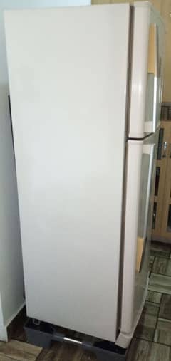 Dawlance refrigerator