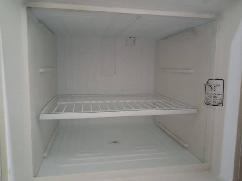 Dawlance refrigerator 1