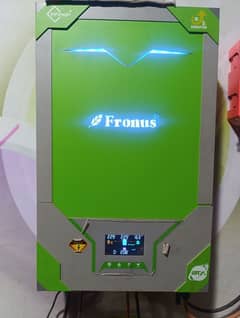 Fronus 4.2 pv 5000 invter with wifi  lush condition