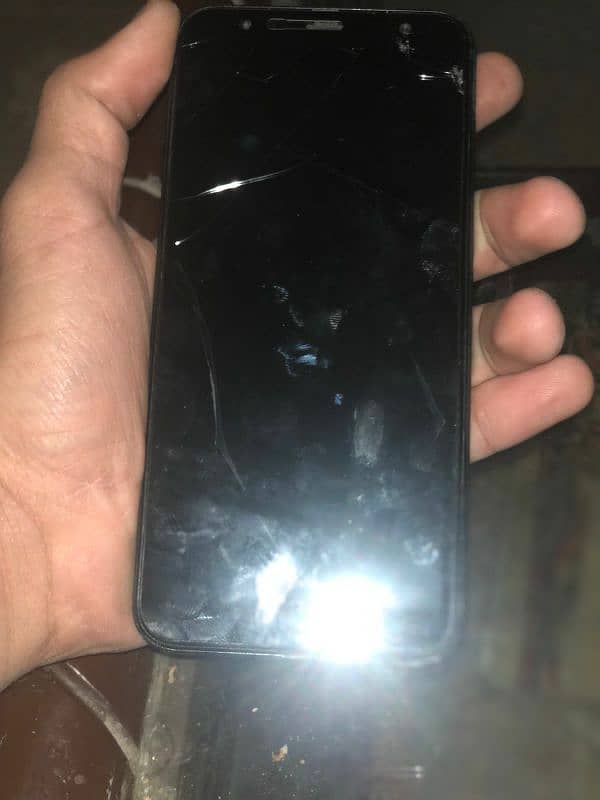 urgent sale exchange possible iPhone 7 pta 0