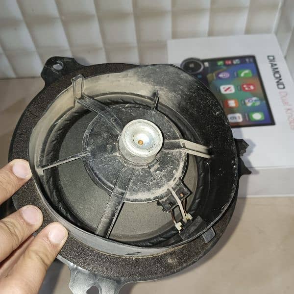 Toyota vitz 2006 front door speakers 6 inch for sale 3