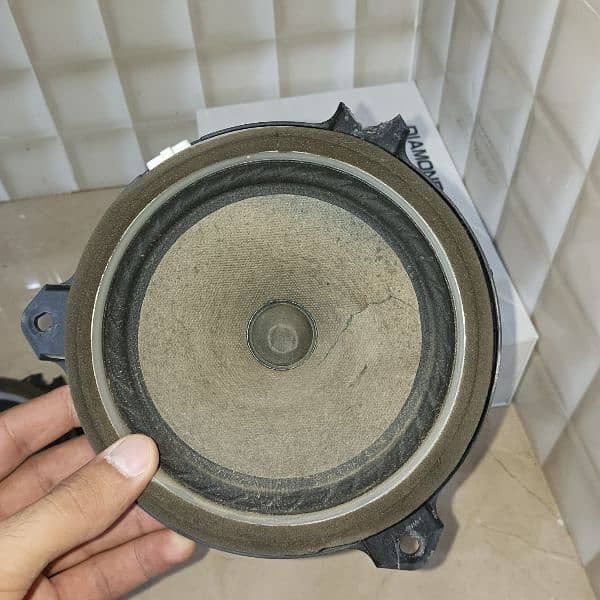 Toyota vitz 2006 front door speakers 6 inch for sale 4