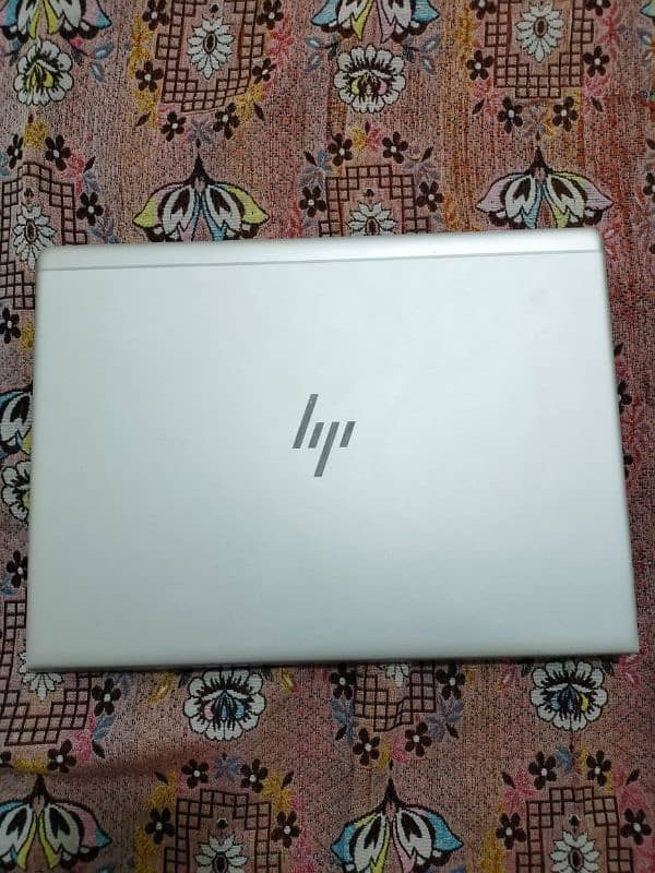 HP Laptop 1