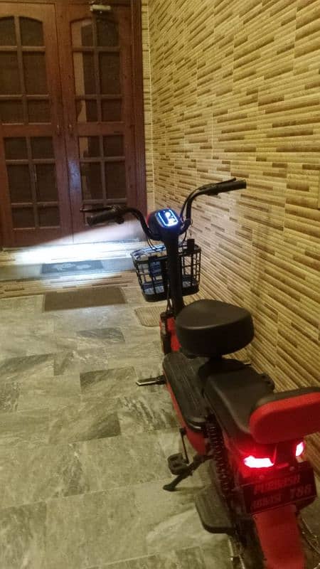 Electric Scooty Dual battery(2 batteries) 2in1 4