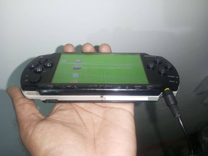 Sony PSP 2001 Slim 2