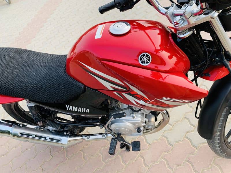 Yamaha YBR 125G 5