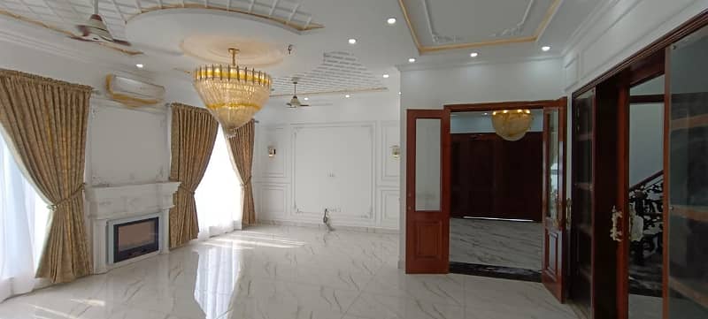 10 Marla Well Mantained Owner Build House In Phase 8 For Rent Direct Approach To Ring Road And Allama Iqbal Air Port 1