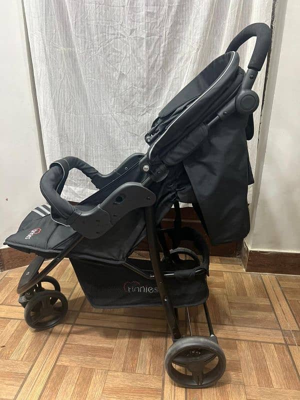 Tinnies 3 wheeler stroller Light weight 6