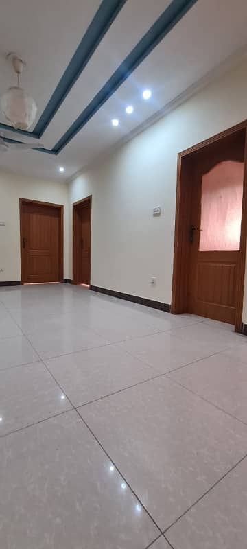 10 Marla upper Portion For Rent 3