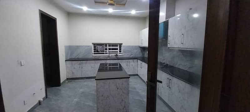 1 KANAL BRAND NEW LUXURY UPPER PORTION IN DHA PHASE 8 FOR RENT DIRECT APPROACH TO RING ROAD AND ALLAMA IQBAL AIR PORT 7