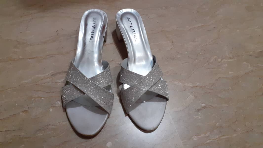 Ladies chappals (Size 38) 10