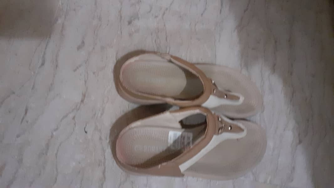 Ladies chappals (Size 38) 13