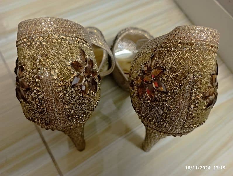 Fully Embellished Golden bridal Heels 1