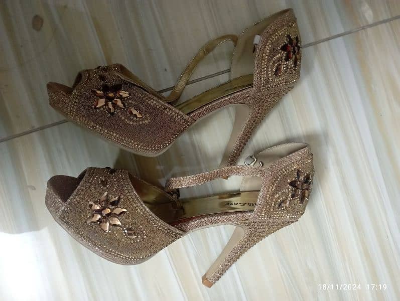 Fully Embellished Golden bridal Heels 6