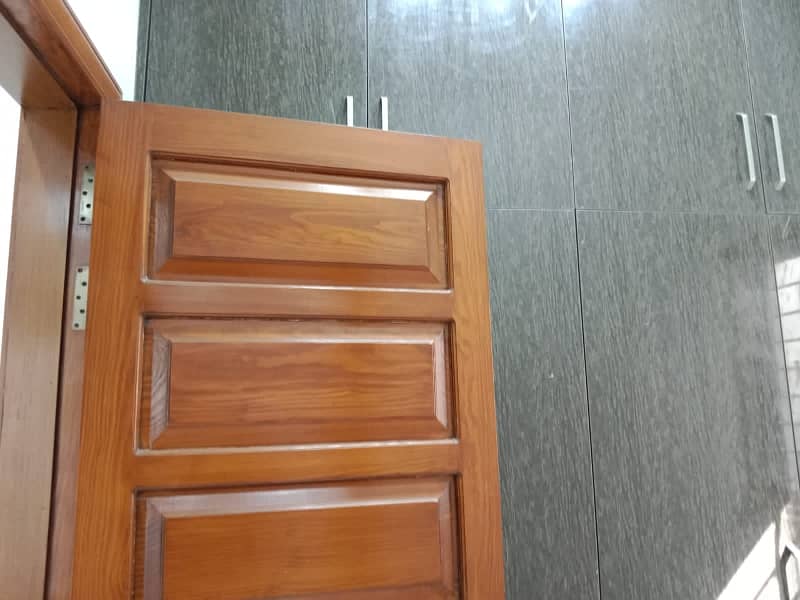 1kanal Brand New Upper Portion with Separate Enterance in Dha Phase 8 Eden City 9