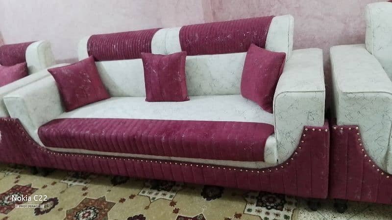 5 seater drawing room luxury sofa set premium white and maroon color 3