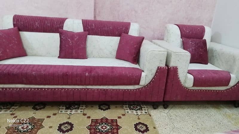 5 seater drawing room luxury sofa set premium white and maroon color 9