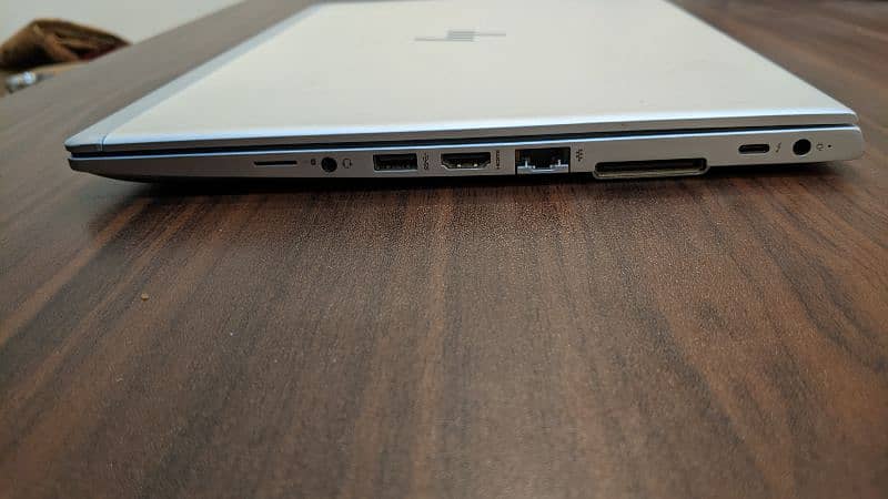 HP Elitebook i7 8th gen 8gb ram 256gb NVME SSD (Urgent Sale) 1