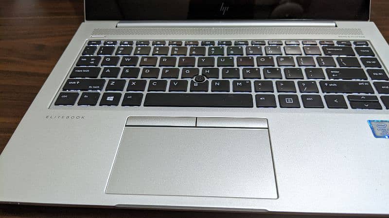 HP Elitebook i7 8th gen 8gb ram 256gb NVME SSD (Urgent Sale) 2