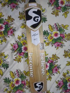 SG English Willow Sunil Gavaskar Original Bat And Kookaburra ball free