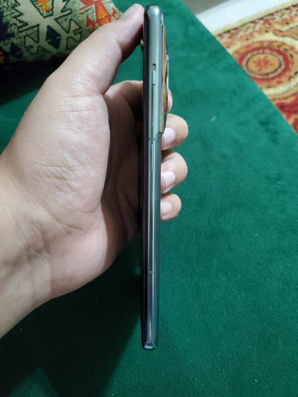 one plus 11 for sale in brandnew condition 2