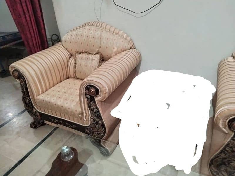 5 seater sofa with centre table 2