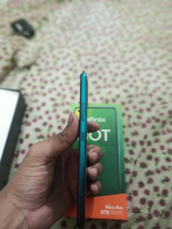 Infinix Hot 10 2