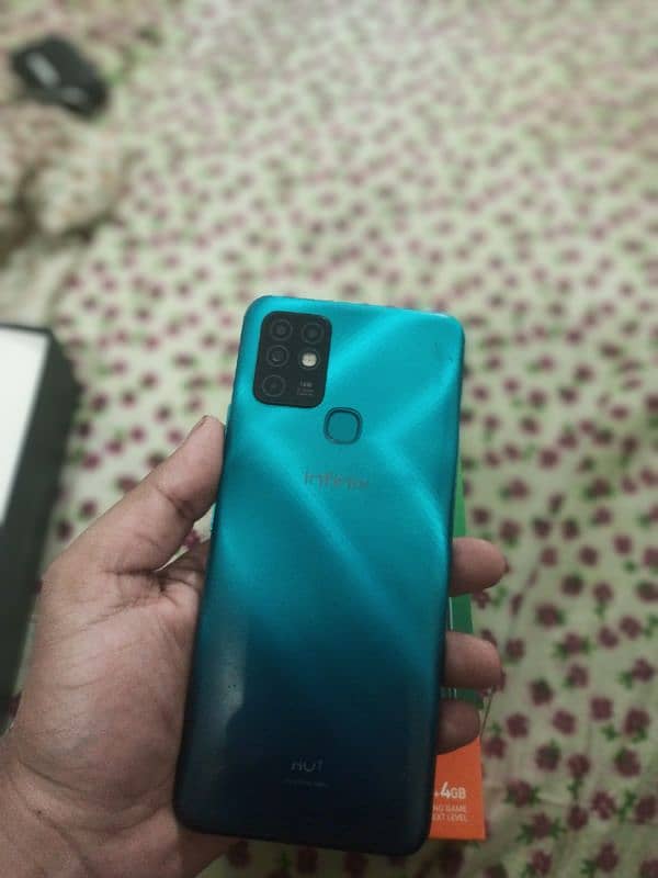 Infinix Hot 10 3