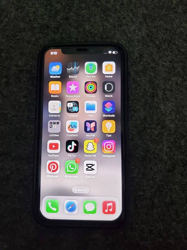 I phone 11 pro Nonpta 5