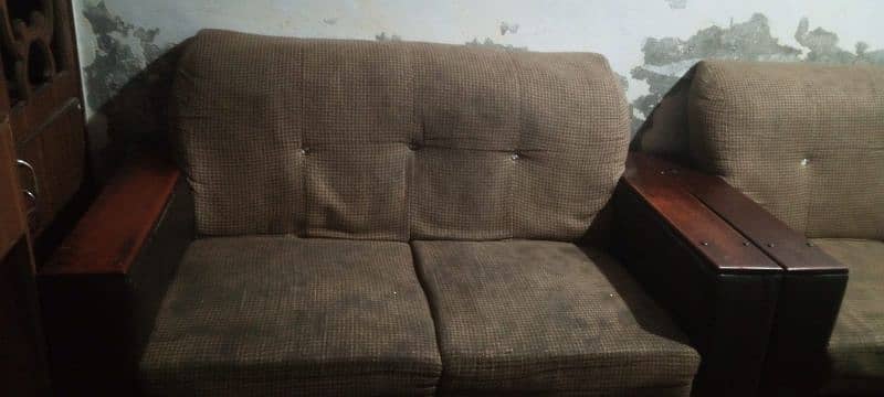 6 Seater Sofa Good Condition 1