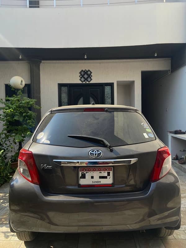 Toyota Vitz 2012 1