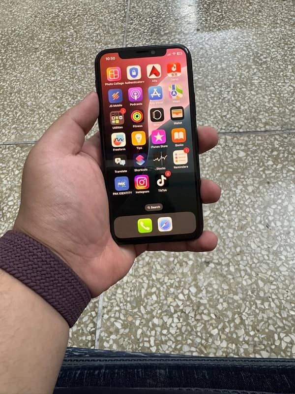 iPhone 11 Pro pta approved 256gb 4