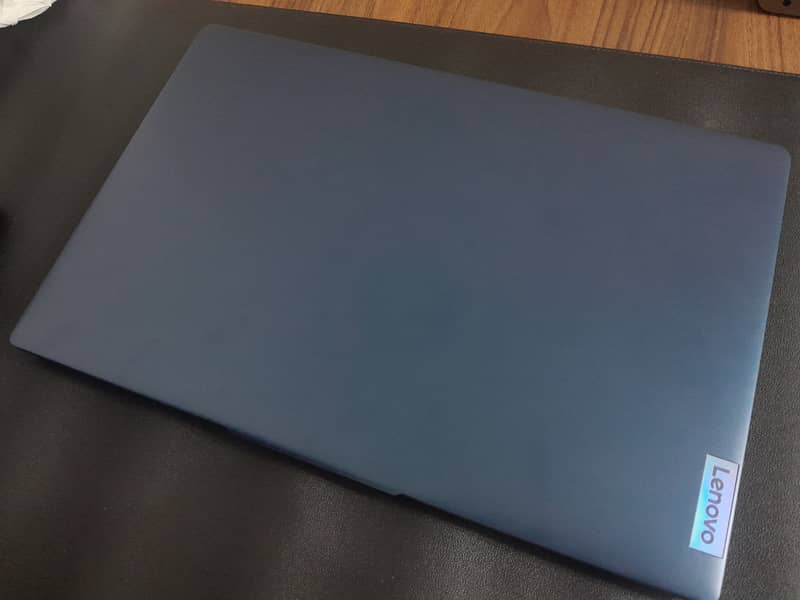 Lenovo ideapad Slim 3 1