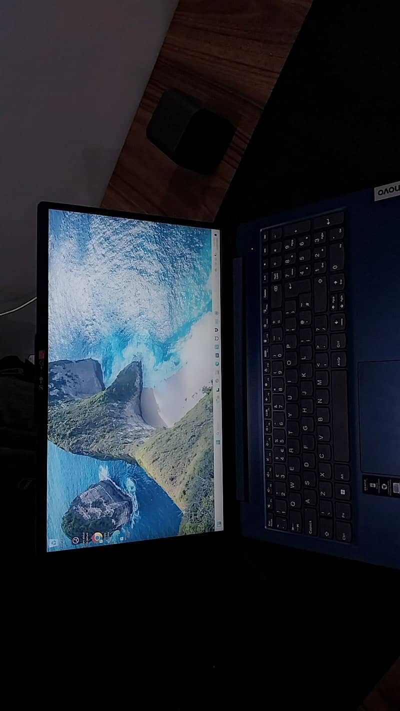 Lenovo ideapad Slim 3 2