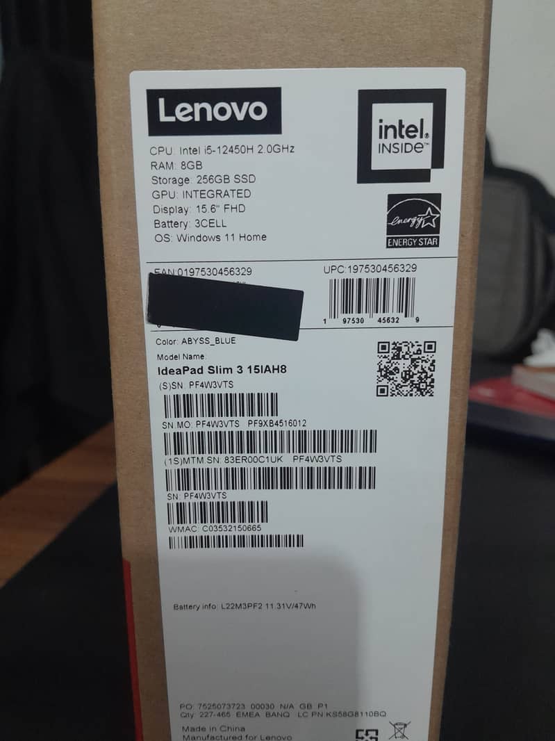 Lenovo ideapad Slim 3 4