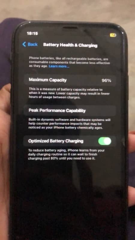 iphone11 nonpta Jv 4 month sim time 128gb 0