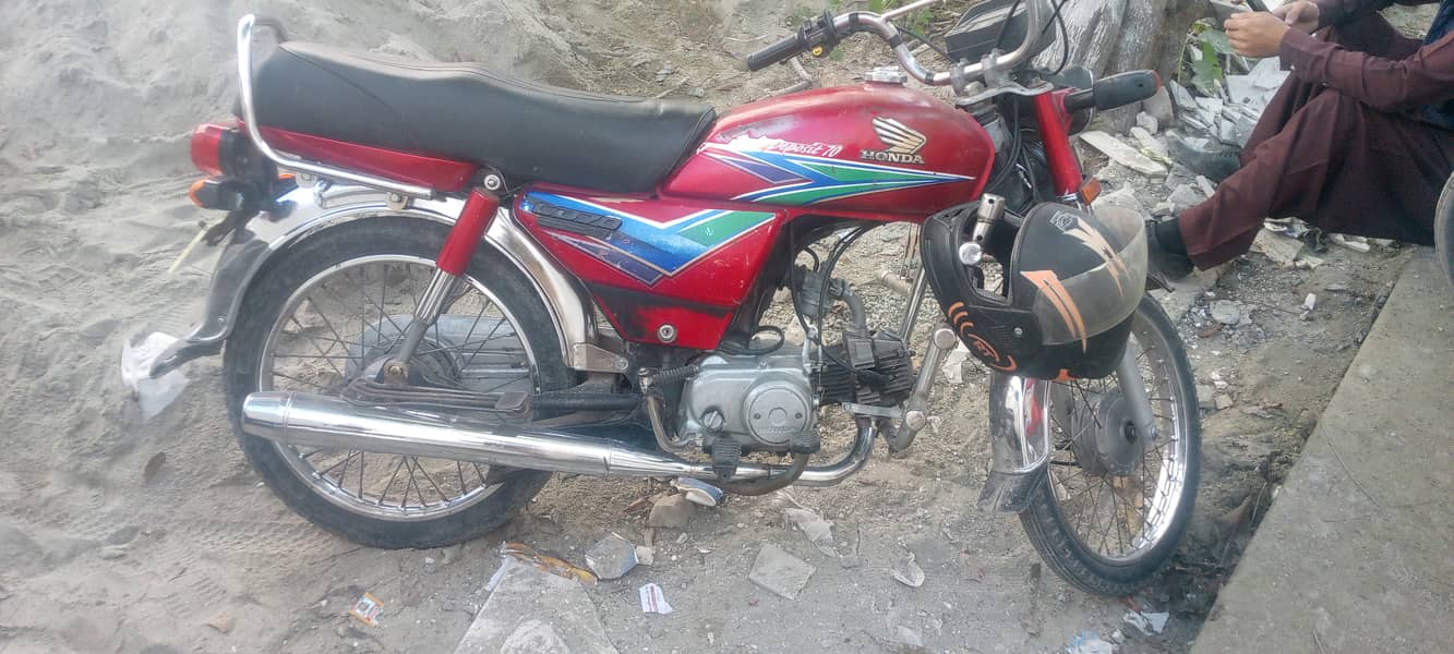 Honda CD 70 2014 4